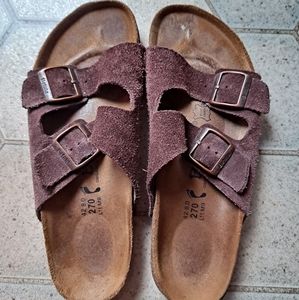 BIRKENSTOCK BETULA "Arizona" 42 UNISEX Chocolate Brown Suede 2 strap sandals